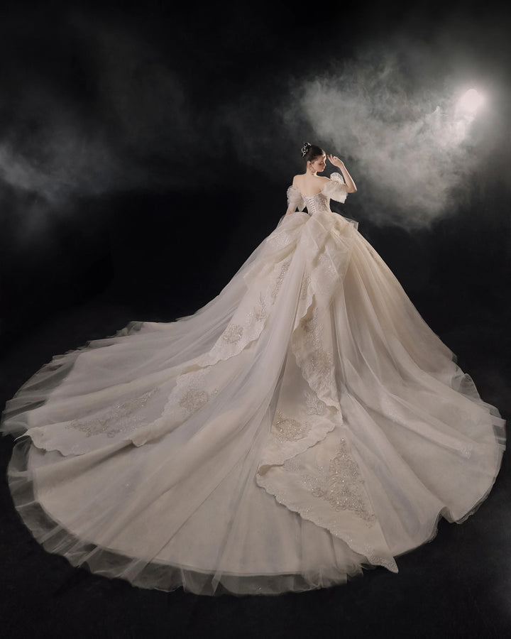 Elegant Off-the-Shoulder Ball Gown Sweetheart Neckline Tulle Puff Sleeve Beaded Lace Wedding Dress with Scalloped Train E-306 by ZAPDRESS