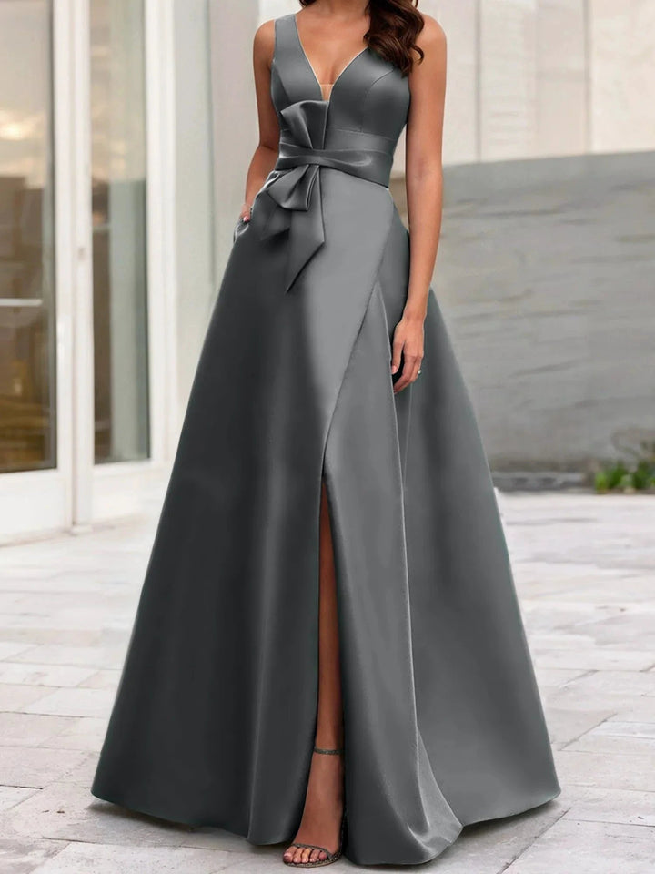 A-Line/Princess V-Neck Sleeveless Mother Of The Bride Dresses With Split Side by Dreamylily