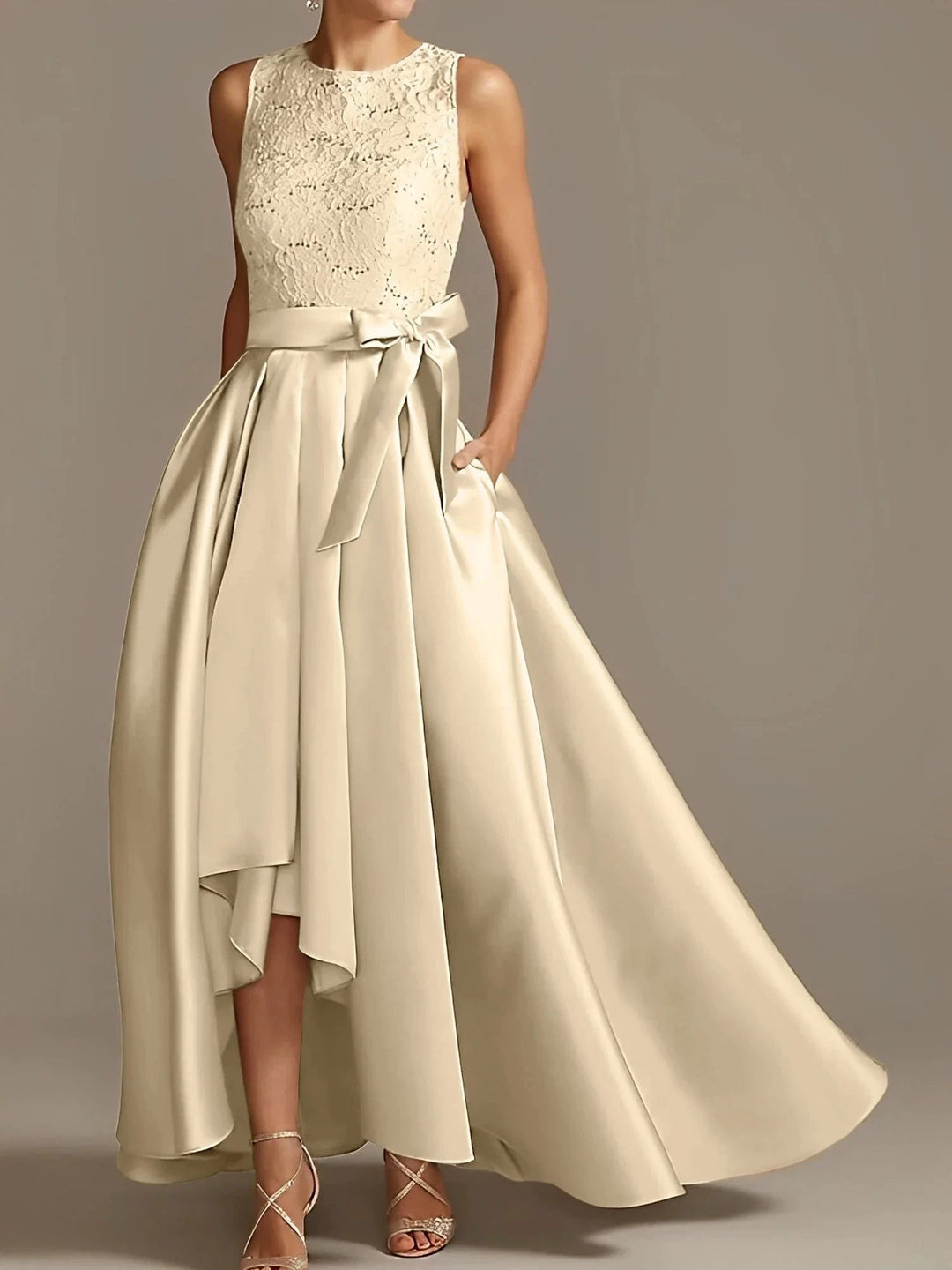 A-Line/Princess Jewel Neck Sleeveless Mother Of The Bride Dresses With Pleats Lace by Dreamylily