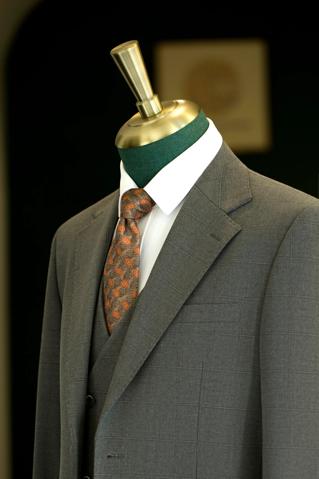 Charcoal Grey Windowpane Check Wool 3-Piece Wedding Suit | Tailored Groom &amp; Groomsmen Attire by 男装
