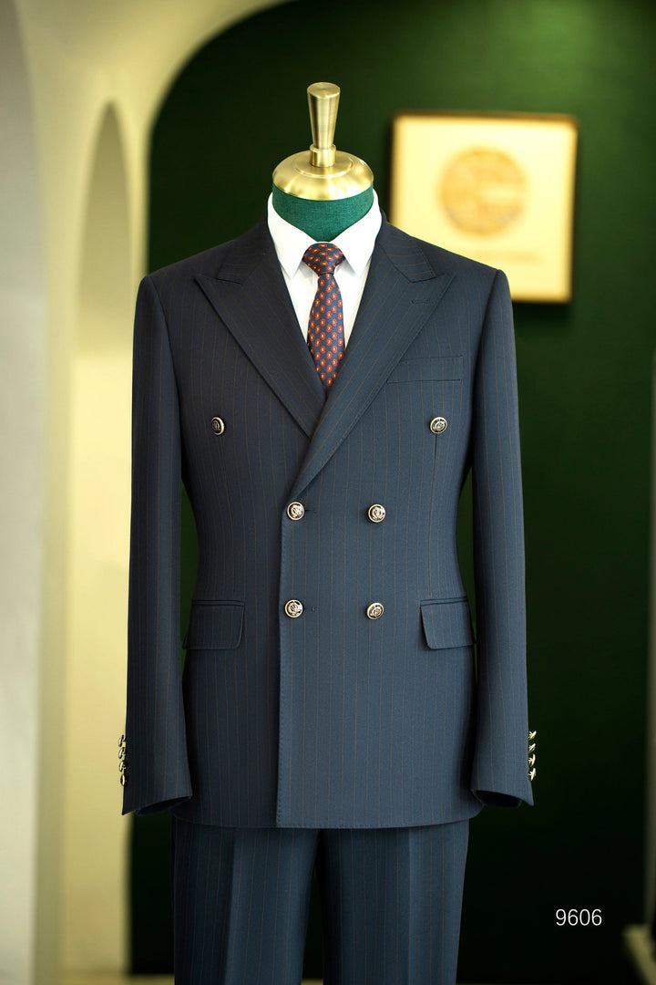 Double-Breasted Navy Pinstripe Wool Suit | Tailored Formal Groom &amp; Business Suit by 男装