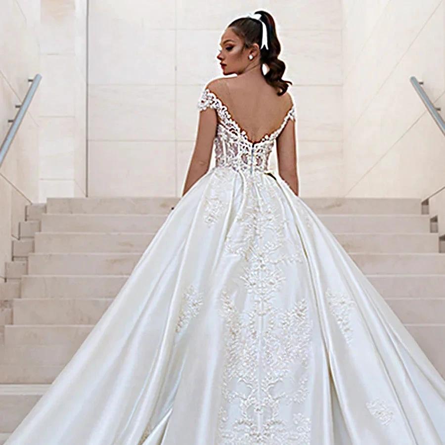 Sexy Off Shoulder Wedding Dresses A-Line Lace Applique Women&