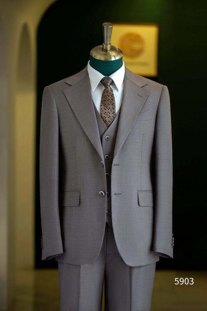 Taupe Wool 3-Piece Wedding Suit | Tailored Groom &amp; Groomsmen Attire by 男装