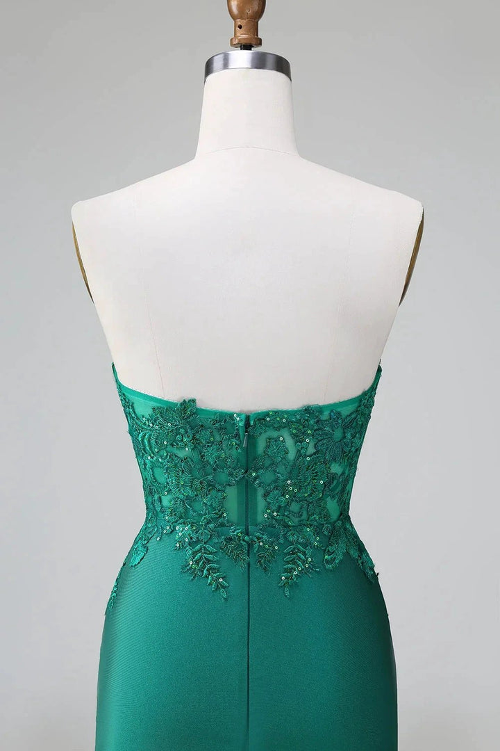 Classy Dark Green Bodycon Strapless Pleated Short Homecoming Dress with Beading by WEDTREND