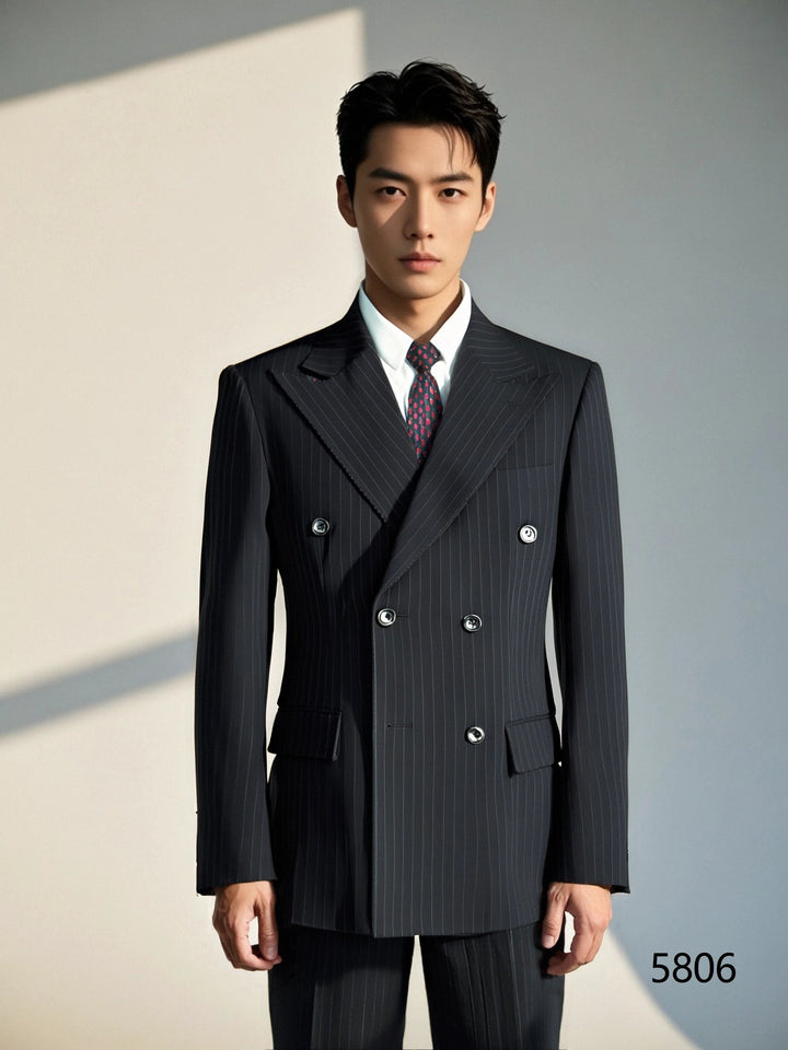 Black Pinstripe Wool Double-Breasted 3-Piece Wedding Suit | Tailored Groom &amp; Groomsmen Attire by 男装