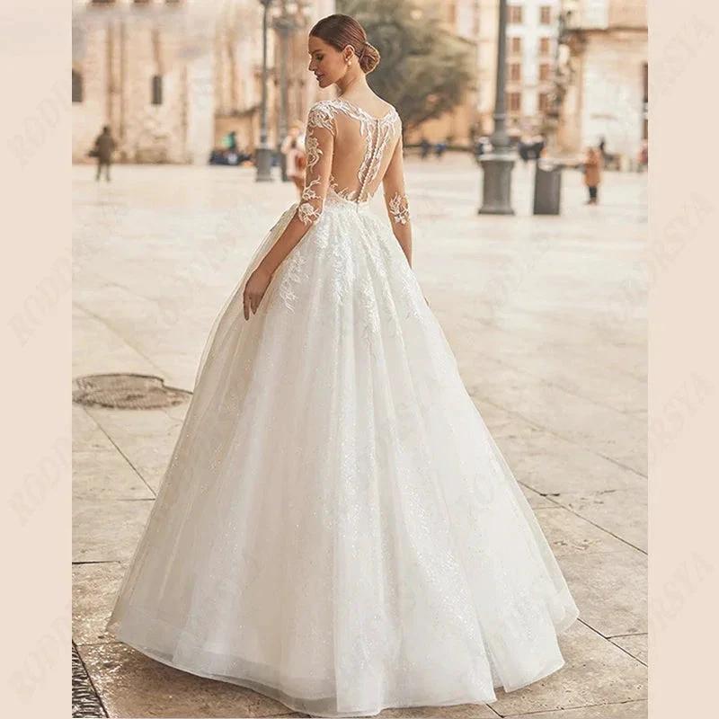 Scoop-Neck Wedding Dress Illusion Back Bridal Gown A-line Tulle Bride Party 3/4 Sleeve Lace Applique Vestido De Noiva by payinti