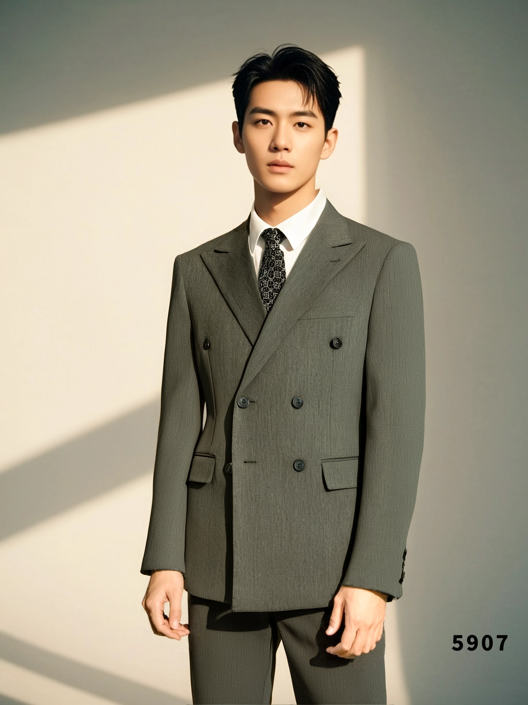 Charcoal Grey Wool Double-Breasted 3-Piece Wedding Suit | Tailored Groom &amp; Groomsmen Attire by 男装