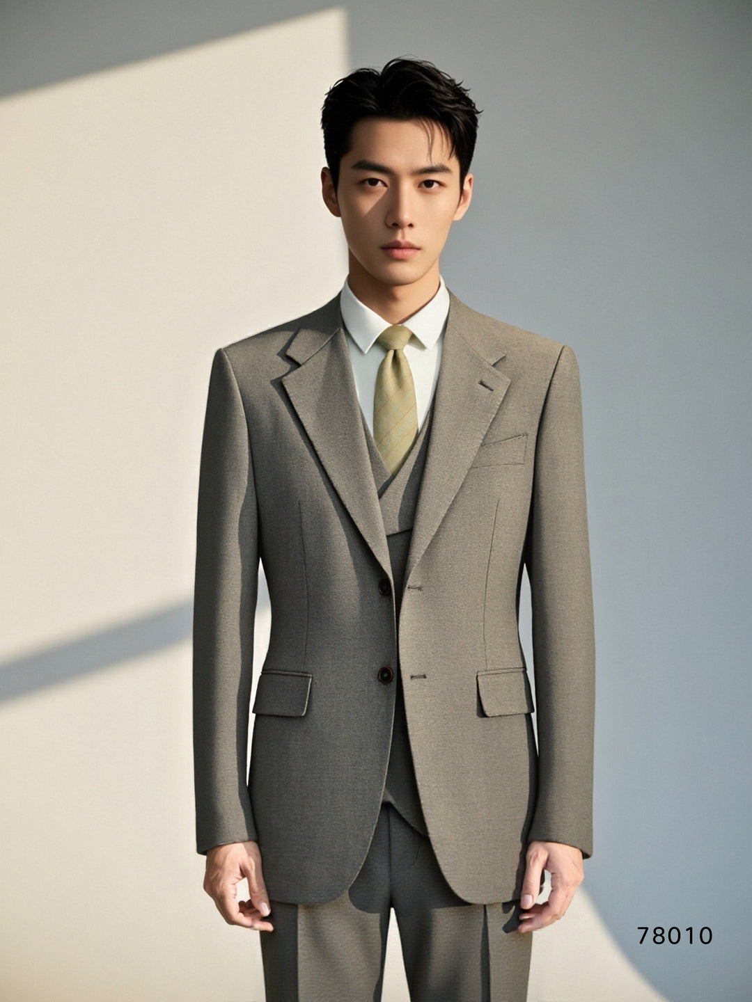 Three-Piece Solid Taupe Grey Wool Suit | Tailored Formal Groom &amp; Business Suit by 男装