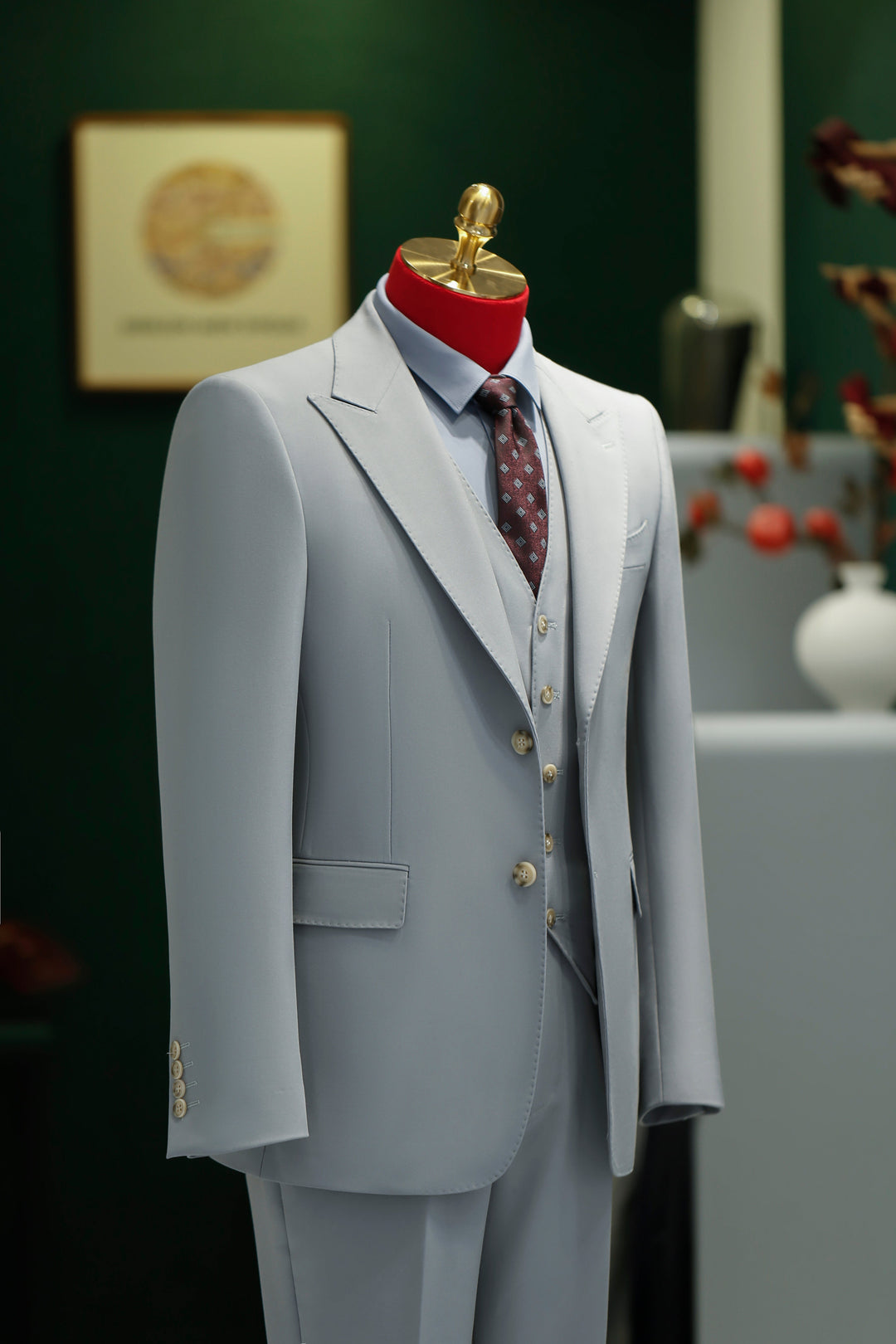 Three-Piece Light Grey Wool Suit | Tailored Formal Groom &amp; Business Suit by 男装