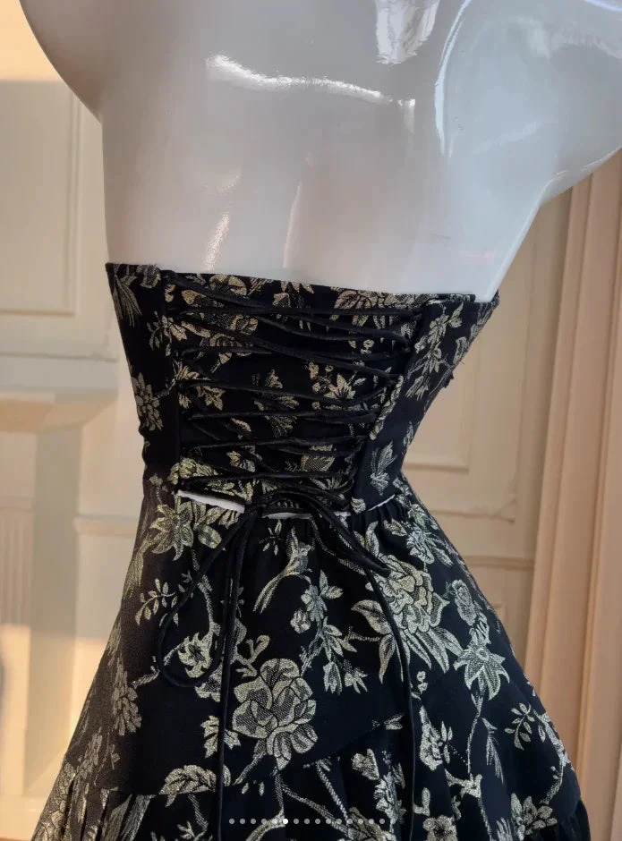 Robe de soirée longue noire élégante à col licou en satin imprimé floral avec sequins, coupe évasée, robe de bal Y8568