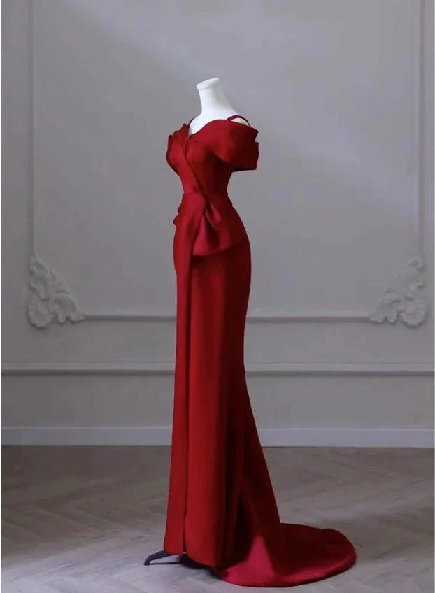 Elegant red evening dress women&
