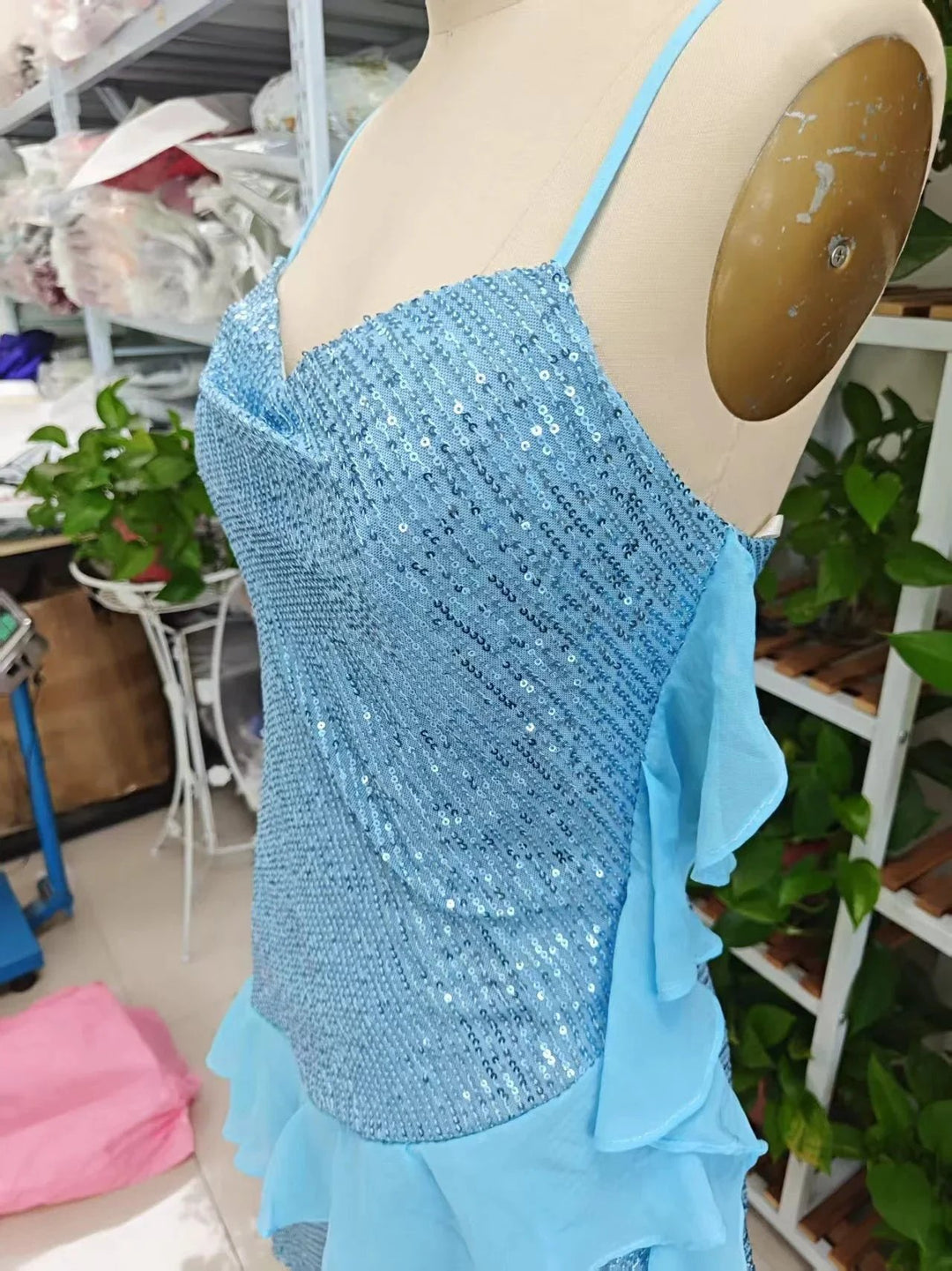 Beautiful Blue Halter Sequins Chiffon Ruffles Cocktail Dress Homecoming Dress Y8251 by simplepromdress