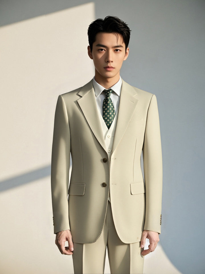 Three-Piece Cream Wool Suit | Tailored Formal Groom &amp; Summer Wedding Suit by 男装