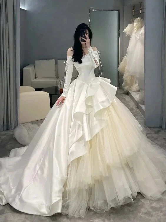 Chic A-line Long Sleeves Wedding Dress,Bridal Gown Y6789 by simplepromdress