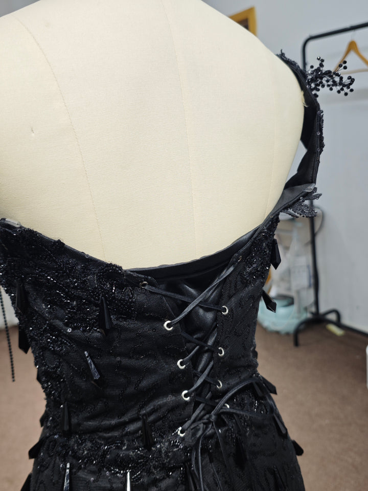 Luxury Black Sequin Mermaid Prom Dress – Illusion Corset Bodice with 3D Beaded Lace &amp; Off-the-Shoulder Detail | 2026 Gothic Glamour Evening Collection
