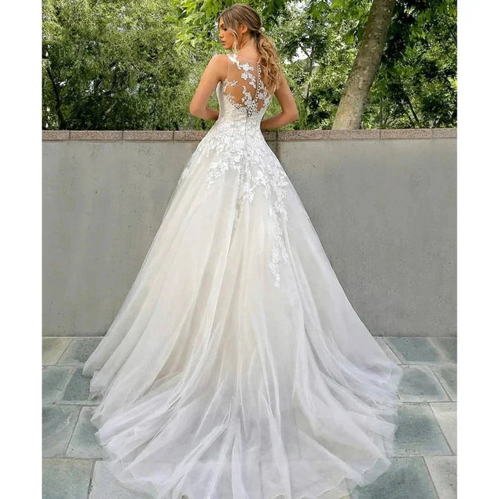 Beautiful Fascinating Sleeveless Mopping Wedding Dresses Lace Appliques Puffy Modern Gorgeous Simple Bridal Ball Gowns New 2023 by payinti