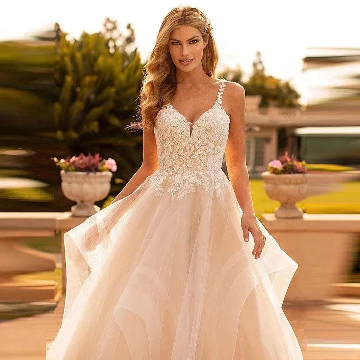Bohemian Wedding Dresses Sexy Women Elegant Sleeveless Bridal Gowns A-Line Tulle Lace Applique Sexy Backless Robe Vestido by payinti