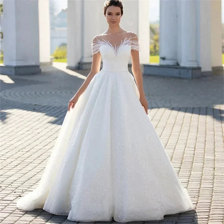 Boho Lace Appliques Wedding Dresses A Line Fuffy Tulle Ball Gowns Sexy Sleeveless Woman&