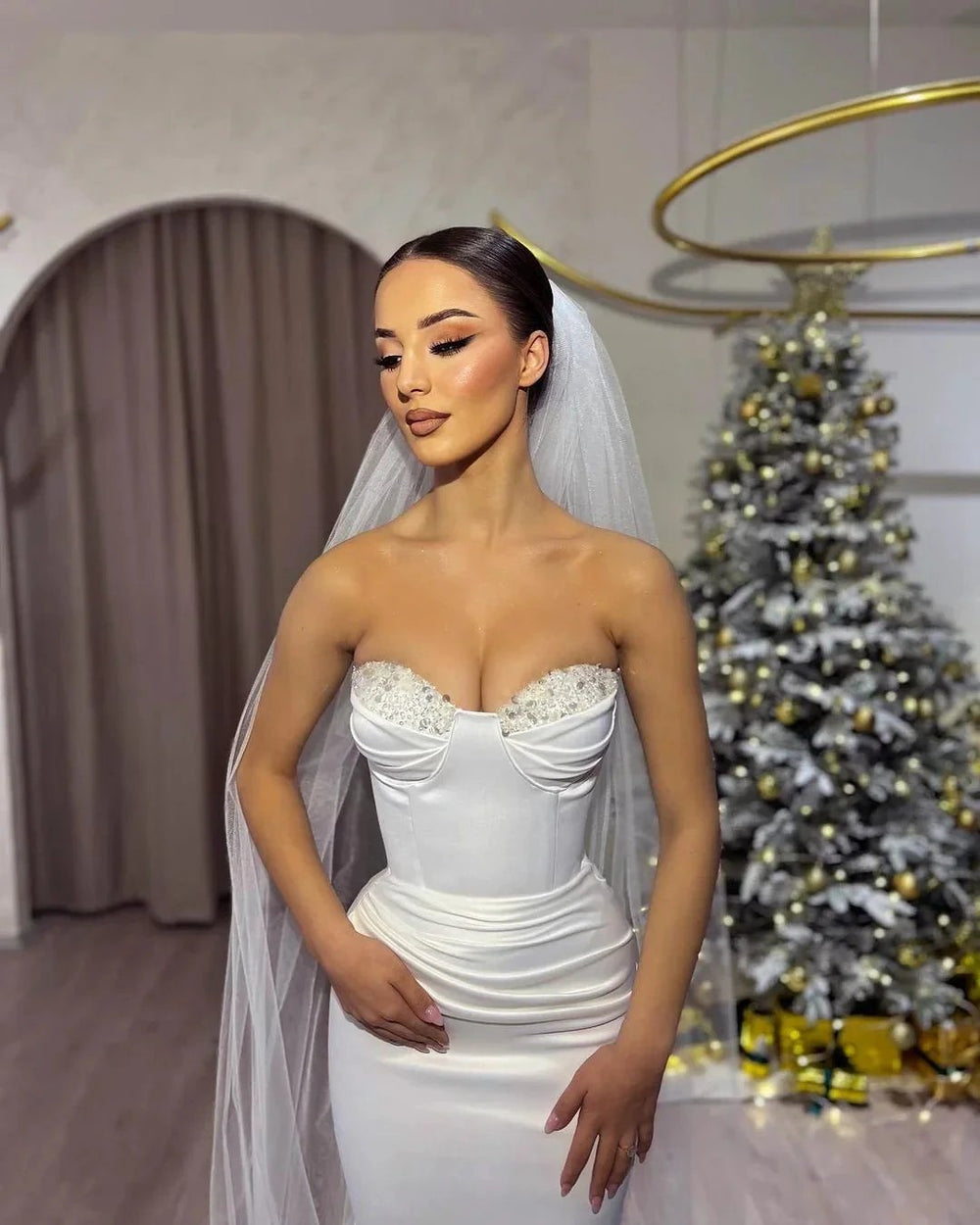 Elegant Long White Column Sleeveless Beading Floor-Length Wedding Dress by misshow.com