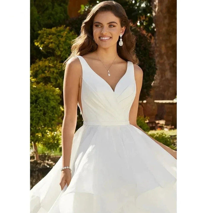 Elegant Ruffles Wedding Dresses For Women V-Neck Backless Bridal Gowns A-Line Sleeveless Vestidos De Novia by payinti