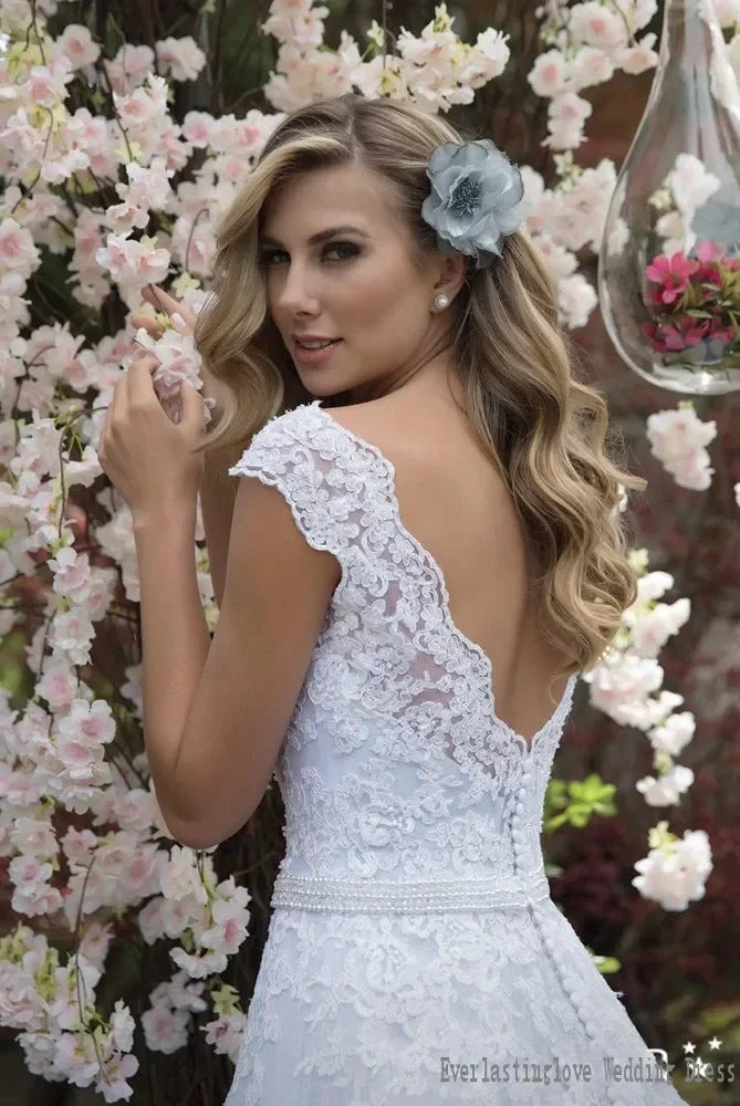 Graceful Tulle &amp; Lace V-neck Neckline A-line Wedding Dresses With Appliques &amp; Beadings Sash Bridal Grown Vestido De by payinti