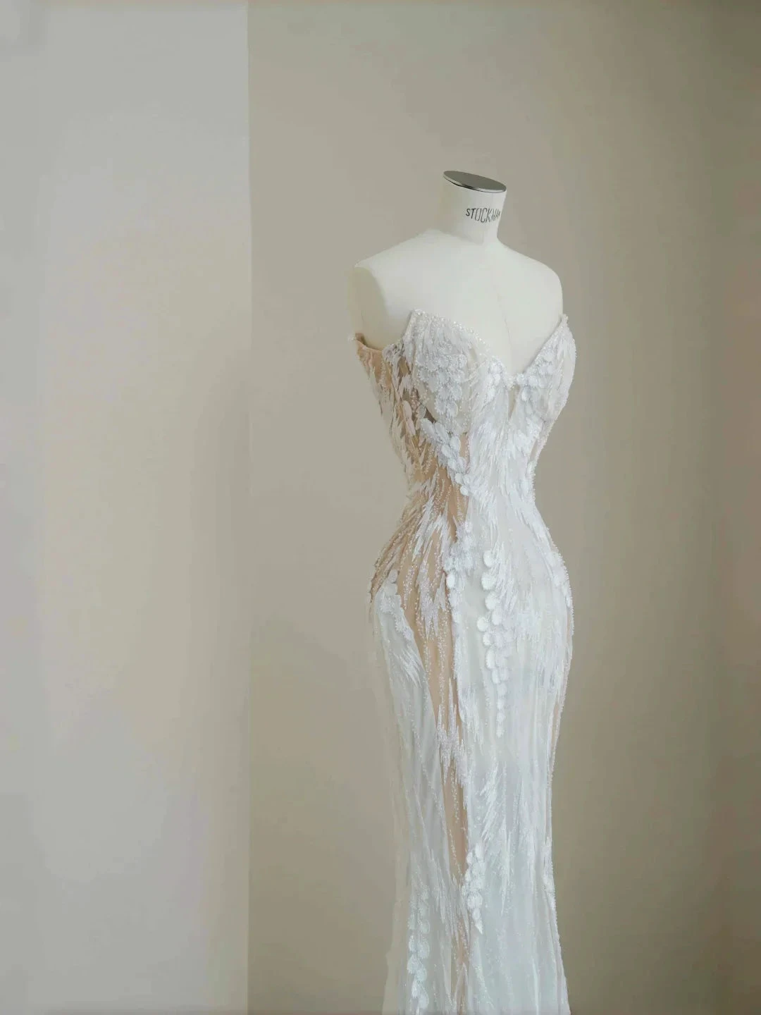 Charming Strapless White Tulle Lace Mermaid Wedding Dress,Long Prom Evening Dress Y8678 by simplepromdress