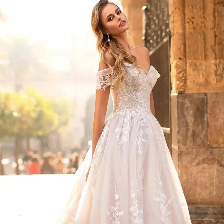 Lace Appliques Princess Wedding Dress Vestido De Noiva V-Neck Vestidos De Novia by payinti