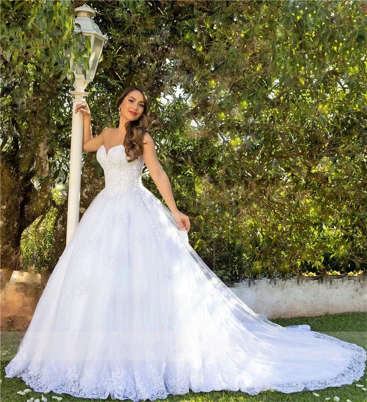 Luxury white bridal gown Sweetheart Applique backless Pearl Crystal tulle plus Saudi Arabian wedding dress trouw jurken dames by payinti