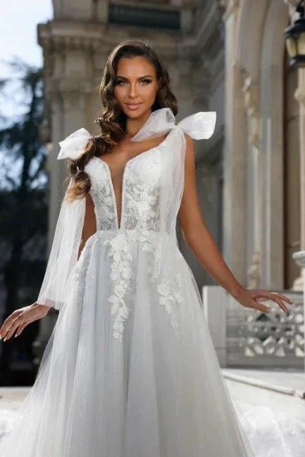 Mermaid Ball Gown Chiffon V-Neck Wedding Dress with Appliques by misshow.com