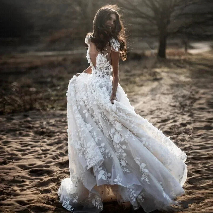 New Romantic Boho Country Wedding Dresses With 3D Flowers Sexy V-Neck Illusion Arabic Bridal Wedding Gowns by payinti