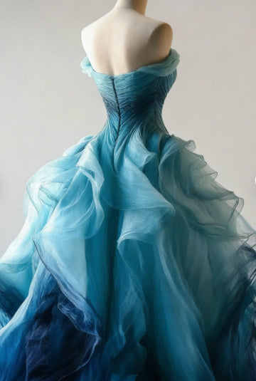Abito da sera di lusso in organza sfumata blu, linea a trapezio, scollatura a spalle scoperte, abito da ballo Y8368