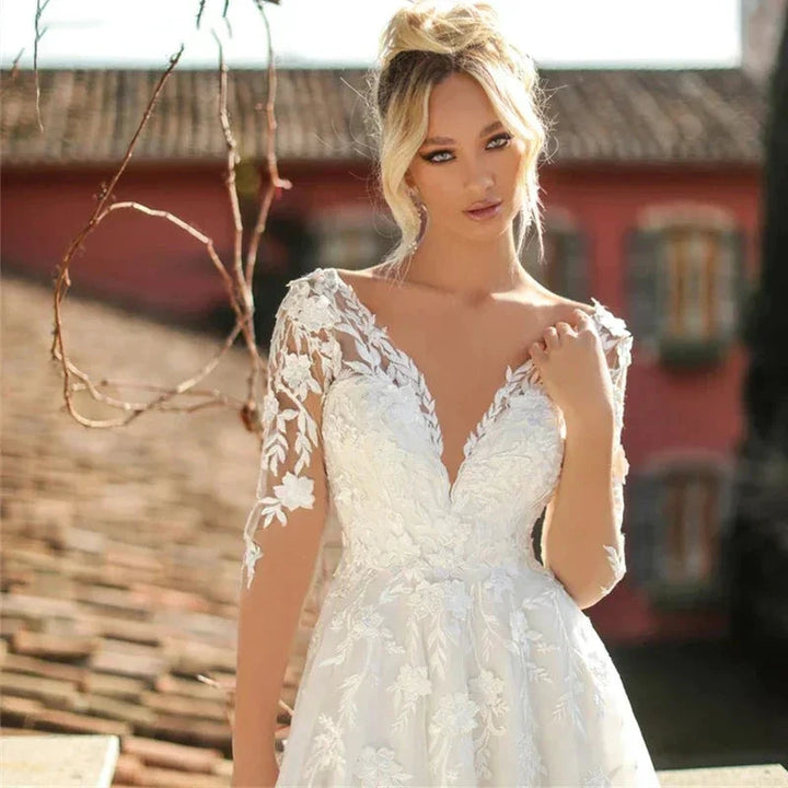 Sexy V Neck Bridal Dresses Long Sleeves Lace Appliques Wedding Gowns For Women Backless Vestidos Robe Noiva Mariage Customized by payinti
