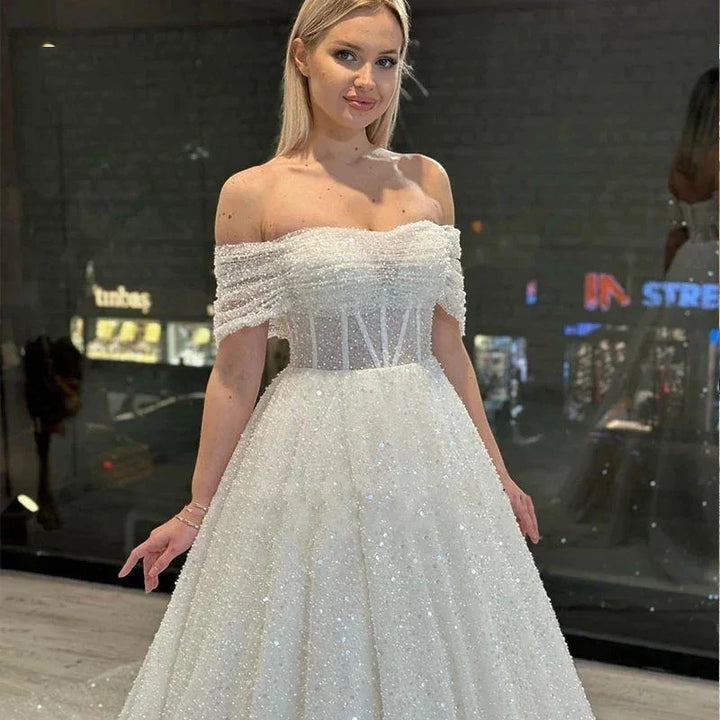 Sparkling Lace Off Shoulder Sweetheart Mopping New Wedding Dresses Bridal Gowns Backless Beautiful Appliques Sweep Train Beach by payinti