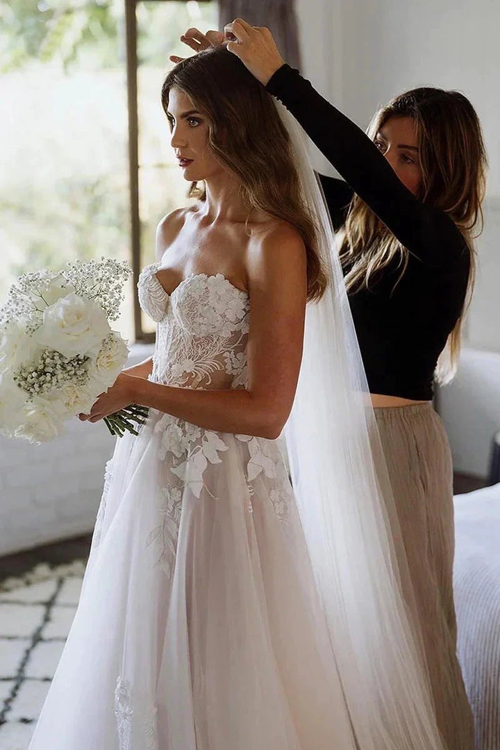 Sweetheart Sleeveless Appliques Lace Boho Wedding Dress Bridal Gown WD660 by pgmdress