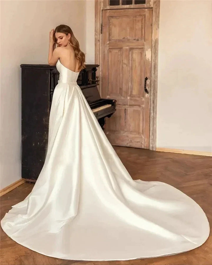 Vintage Spaghetti Straps Wedding Dresses V Neck Sexy Ball Gowns A Line Smooth Pleat Satin Long Court Train Formal Bridal Party by payinti