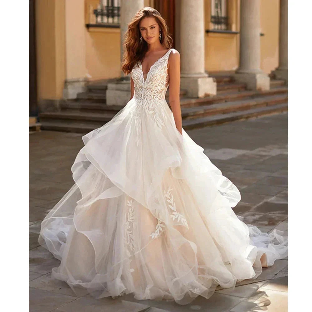 Wedding Dresses 2023 Bohemia A-line Sexy V-neck Pleated Backless Button Bridal Gowns Women&