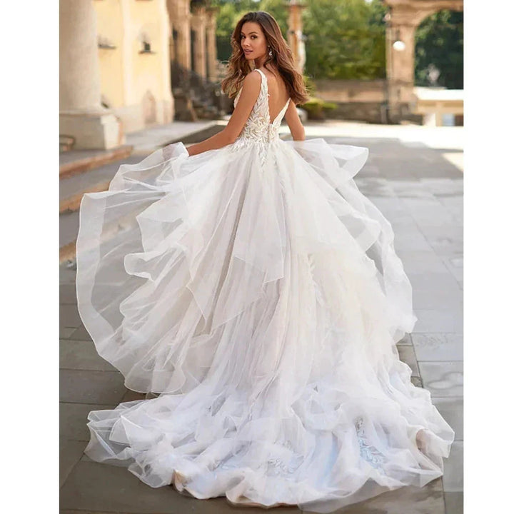 Wedding Dresses 2023 Bohemia A-line Sexy V-neck Pleated Backless Button Bridal Gowns Women&