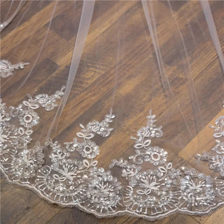 Wholesale white Ivory 3*3 Meter Cathedral wedding veils Lace Appliques Bridal veil by payinti