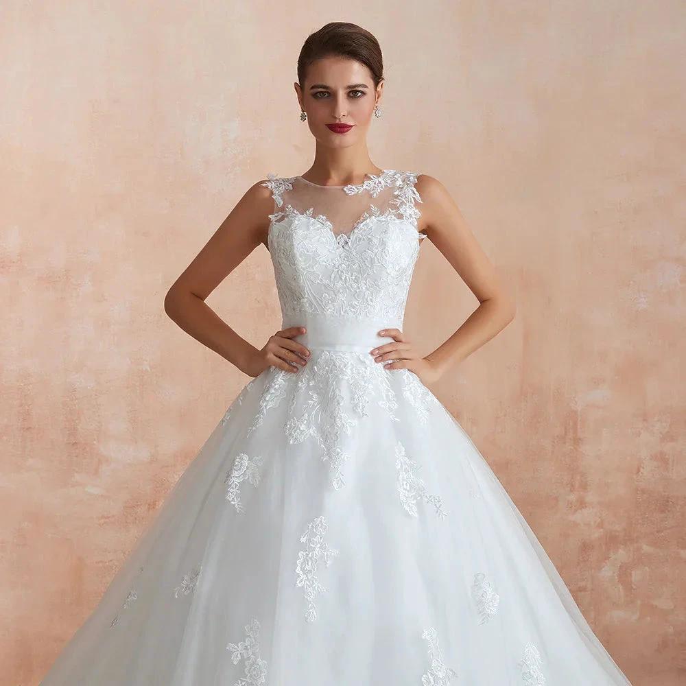 Amazing Long A-line Appliques Lace Tulle Wedding Dress by BIZTUNNEL