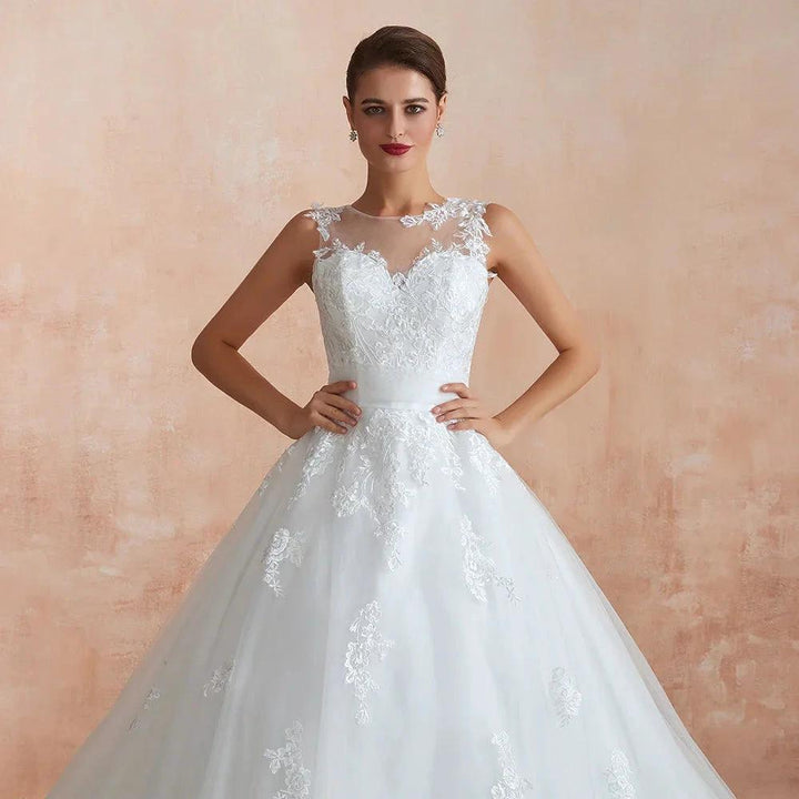Amazing Long A-line Appliques Lace Tulle Wedding Dress by BIZTUNNEL