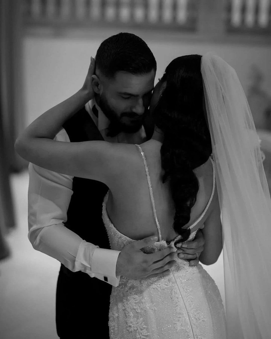 Amazing Mermaid Lace Spaghetti Straps Sleeveless White Long Wedding Dress With Appliques by misshow.com