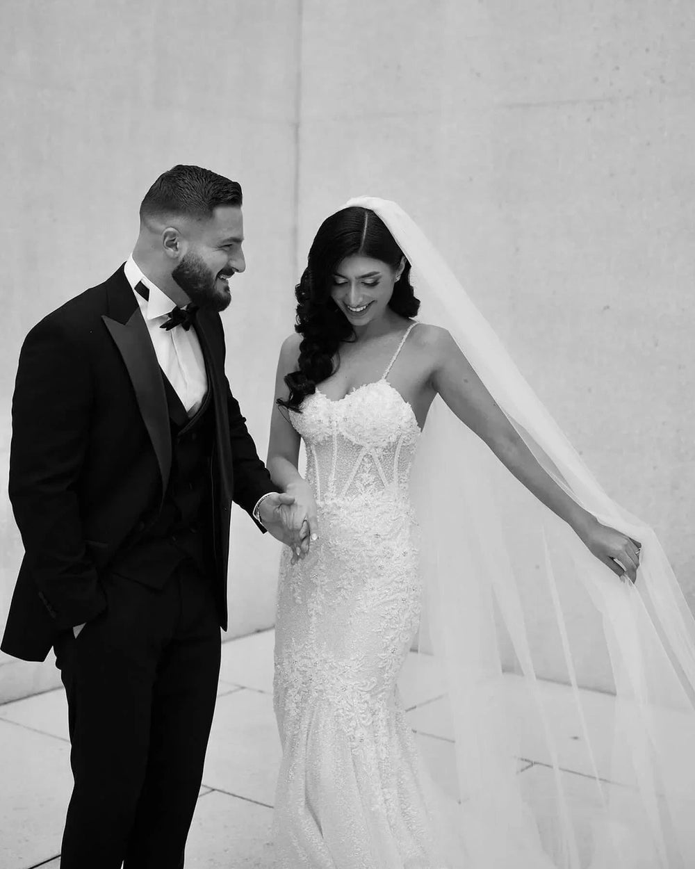 Amazing Mermaid Lace Spaghetti Straps Sleeveless White Long Wedding Dress With Appliques by misshow.com
