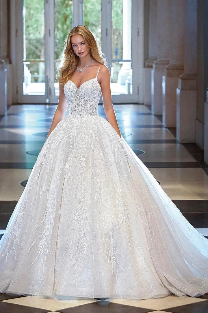 Amazing V-neck Sleeveless A-line Appliques Wedding Dress With Lace by misshow.com