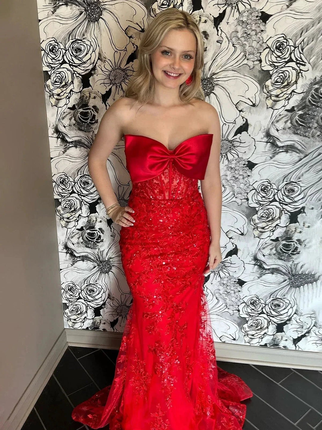 Arvin | Strapless Red Mermaid Lace Appliques Long Prom Dress with Bow by KissProm