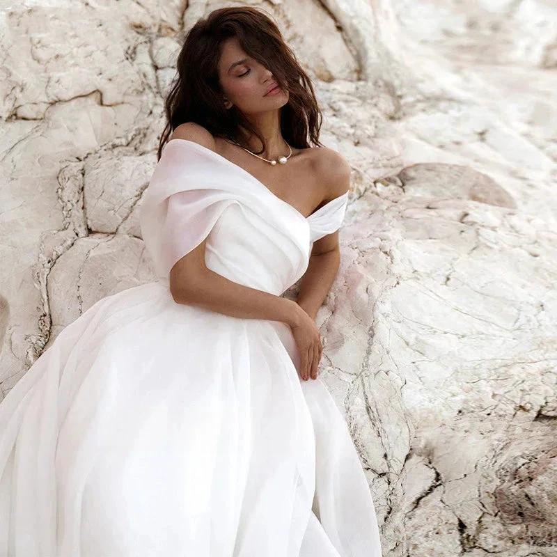 Simple A-Line Bohemian Bridal Dresses Women&