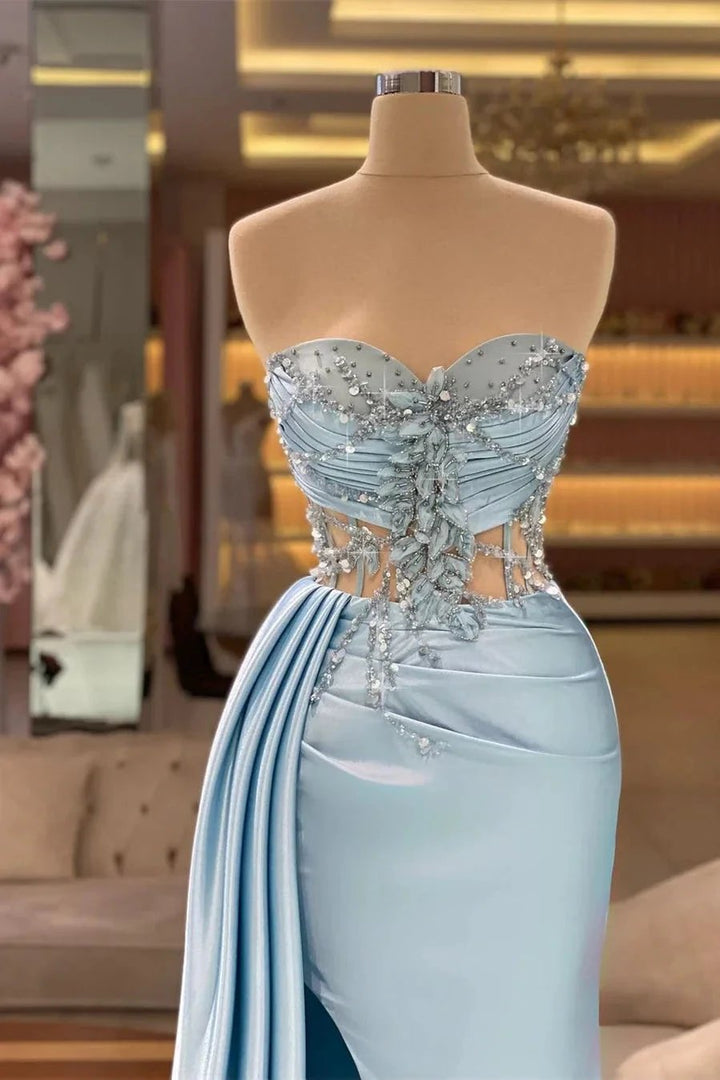 Vestido Comprido Azul de Sereia Sem Mangas com Bordados e Fenda para Baile de Finalistas