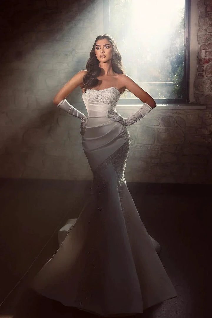 Beautiful Long Mermaid White Lace Sleeveless Wedding Dress With Appliques by misshow.com