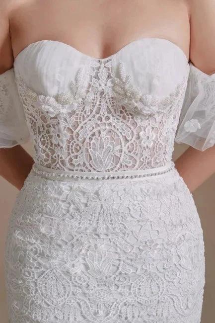 Beautiful Off-the-shoulder Sleeveless Mermaid Floor-Length Lace Wedding Dresses with Applique by misshow.com