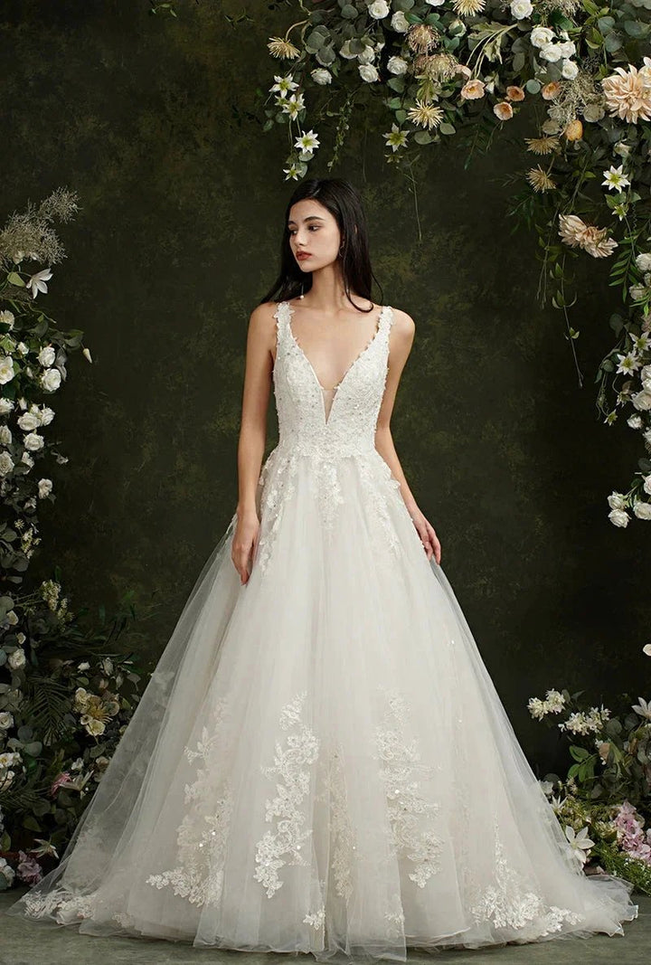 Biztunnel Long A-line V-neck Tulle Lace Backless Wedding Dresses by BIZTUNNEL