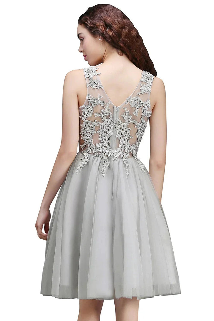 Charming A-Line Scoop Sleeveless Appliques Lace Short Bridesmaid Dresses by misshow.com